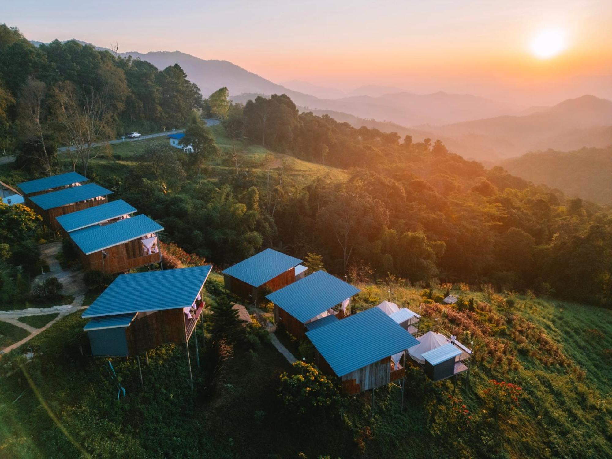 Hotel Happy Camp Phuchifa แฮปปี้แคมป์ ภูชี้ฟ้า Ban Huai Han Exterior foto