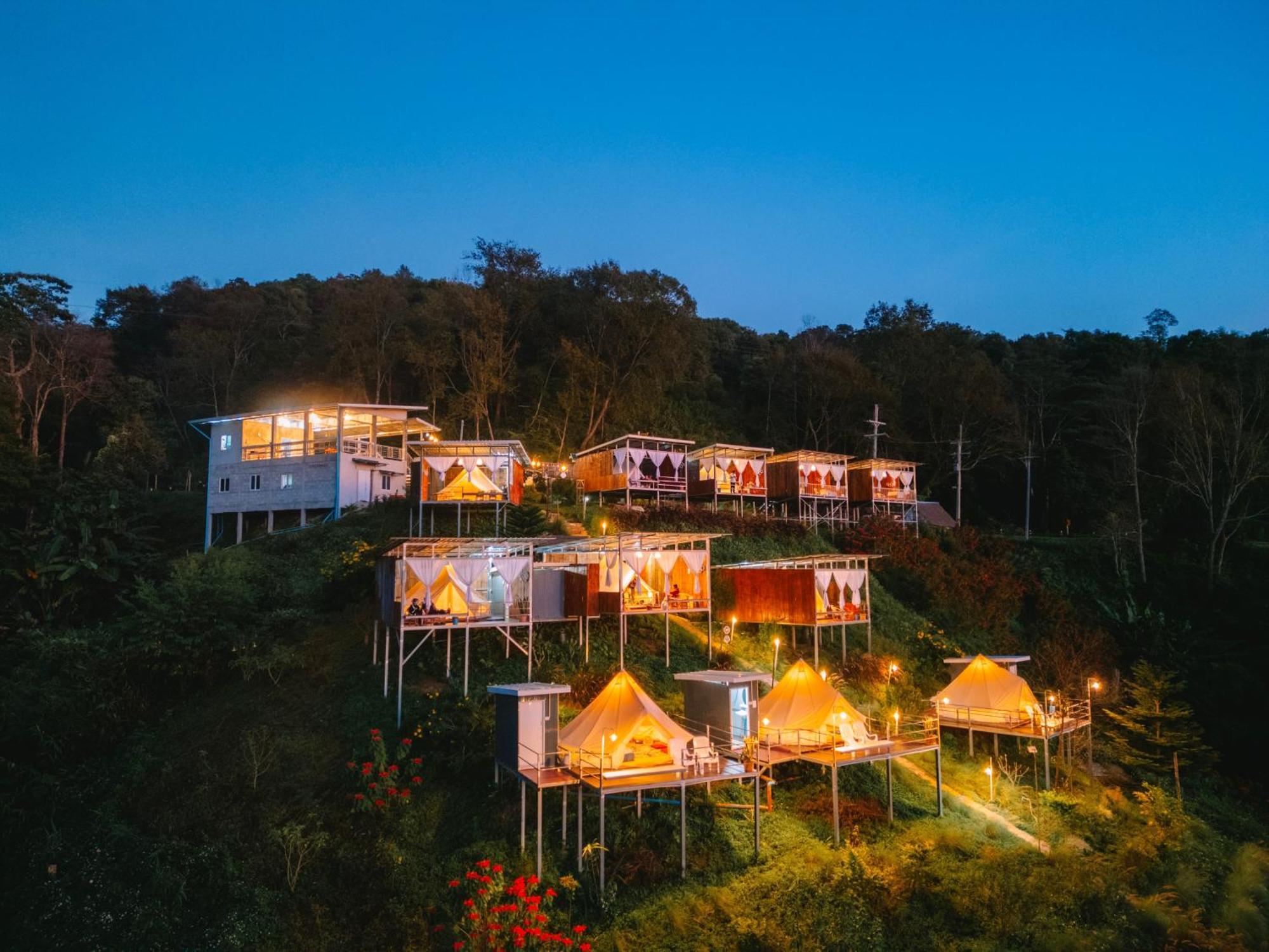 Hotel Happy Camp Phuchifa แฮปปี้แคมป์ ภูชี้ฟ้า Ban Huai Han Exterior foto